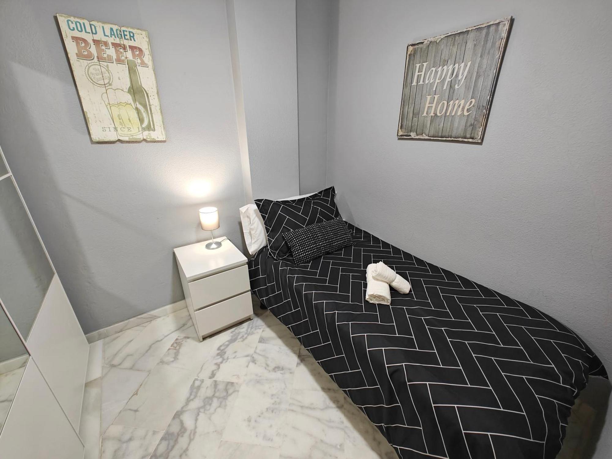 Moderno Piso Centrico 3 Habitaciones Junto Al Mar Estepona Zewnętrze zdjęcie